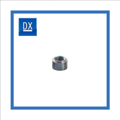 Acero de carbono del grado 4,8 de M6X10MM galvanizado alrededor de nuez femenina de la soldadura